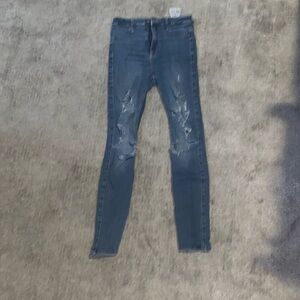 Hollister Ultra High Rise Ripped Skinny Jeans